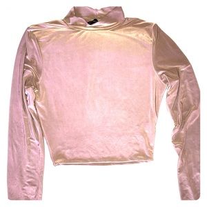 Long sleeve crop top